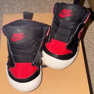 Nike Kids Black and Red Sneakers
